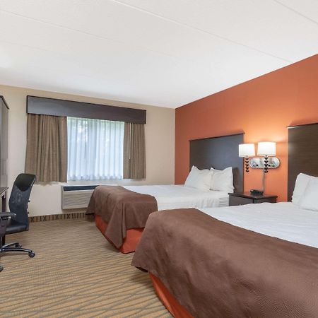 Americinn By Wyndham Rogers Екстер'єр фото