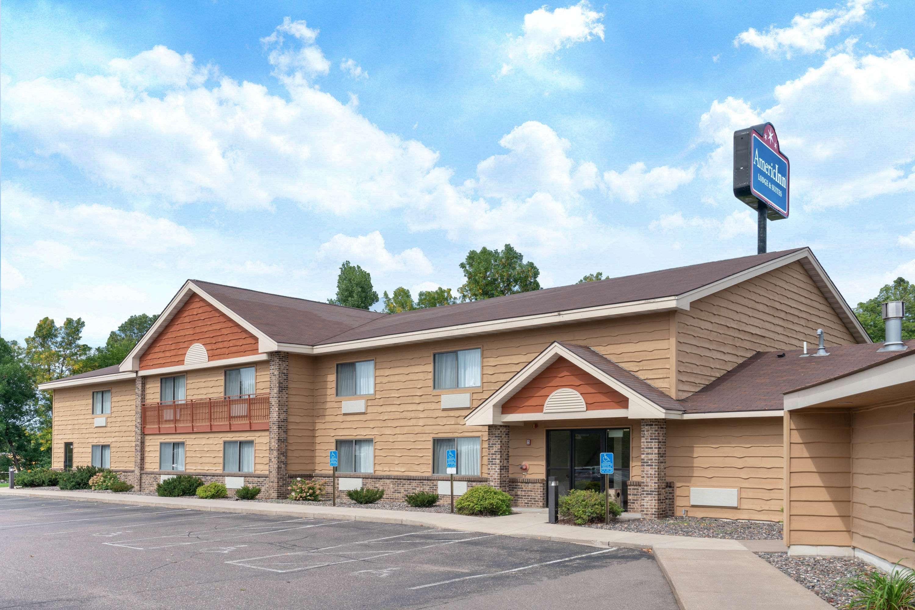 Americinn By Wyndham Rogers Екстер'єр фото